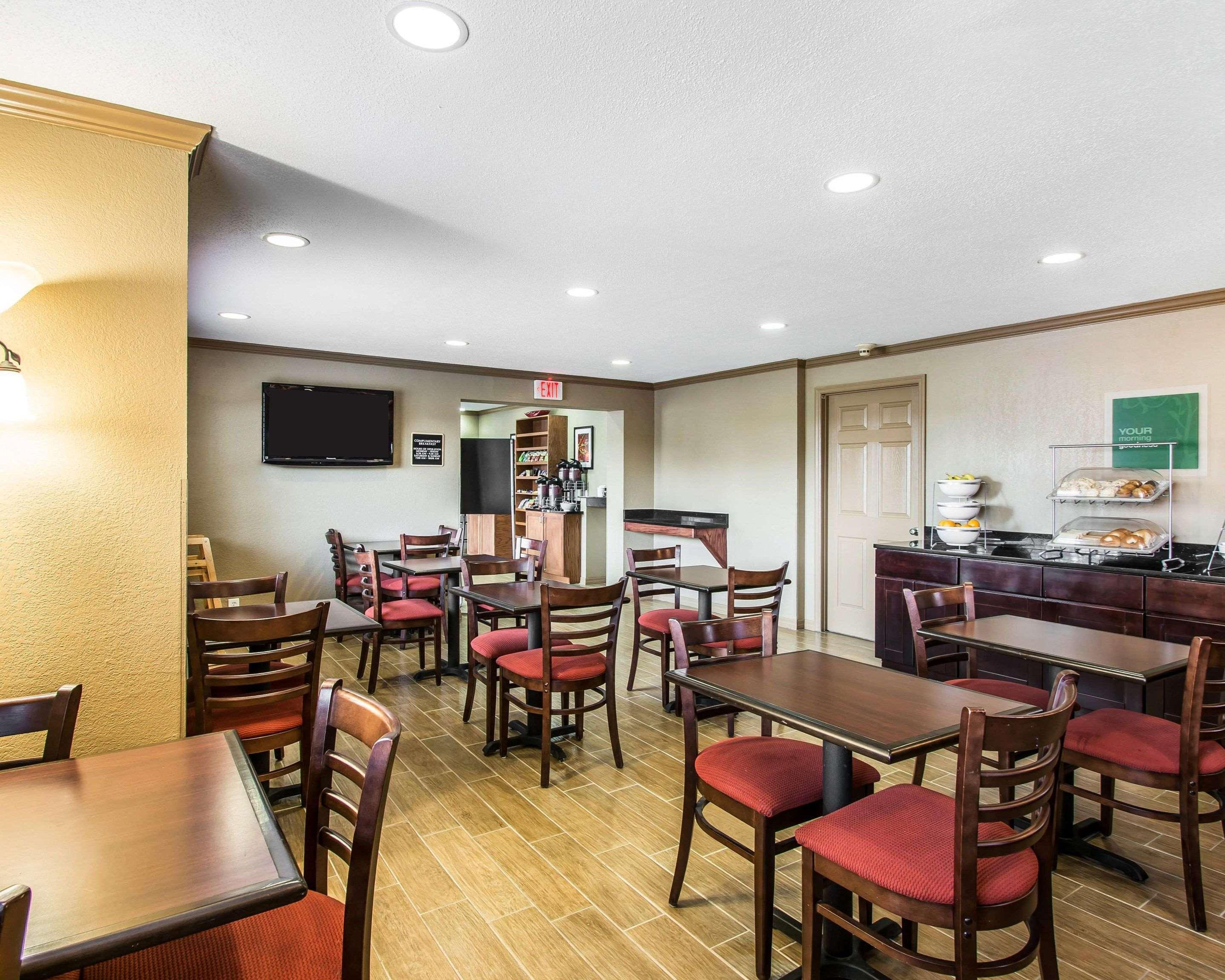 Quality Inn Plant City - Lakeland Exterior photo